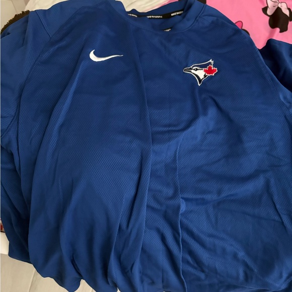 2 Nike Dri Fit tops-short sleeve and 3 Nike dri fit shorts. Blue Jays. XL - Picture 1 of 3